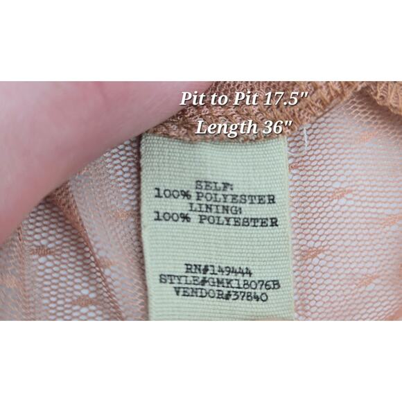 Gimmicks by BKE Fairycore/ Cottagecore Ombre Hi-Low Embroidered Lace Top – M - Picture 4 of 5